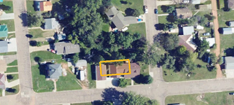 309 Elm Ave