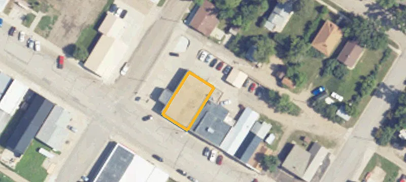 710 Main Ave