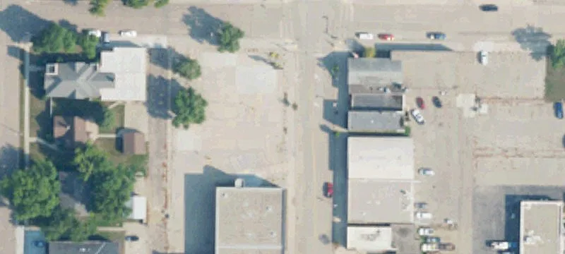 735 Hl Ave
