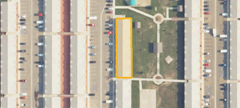 400 Riv Rd