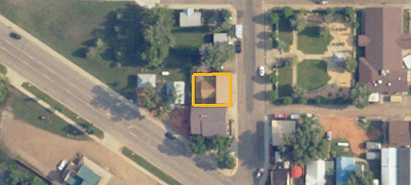 370 Main St