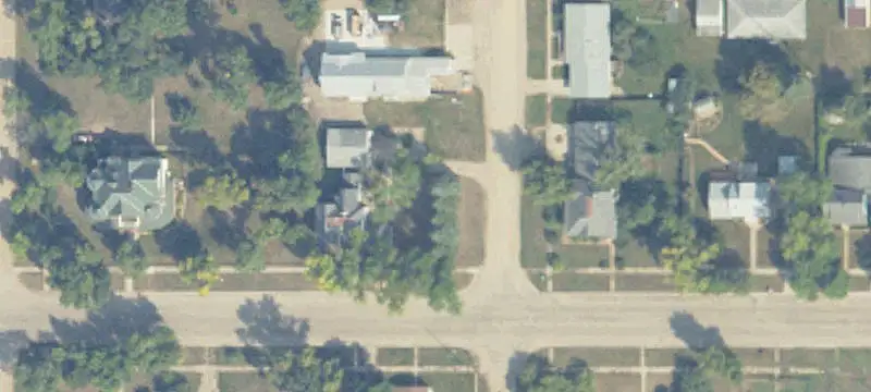 219 Harriet Ave