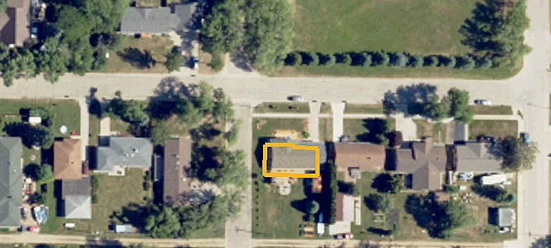 139 Main St
