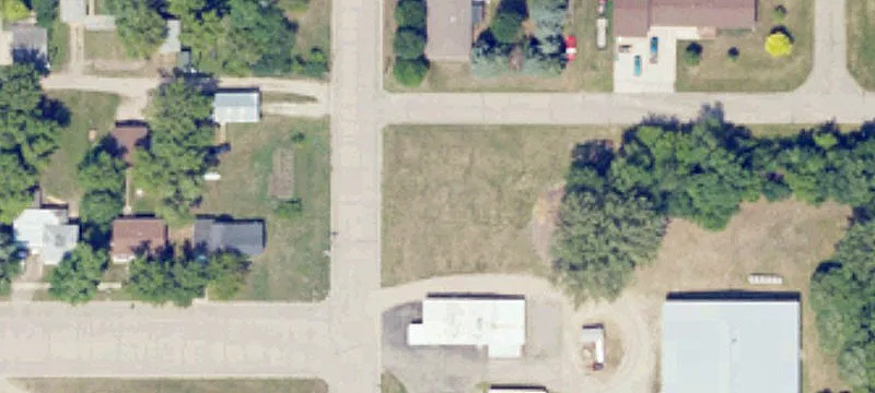425 8th Ave