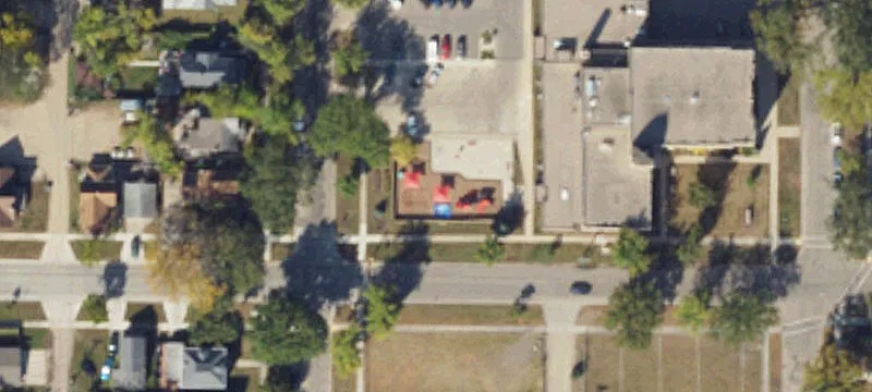 323 Walnut St
