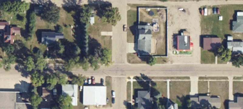1103 Rollin SE Ave