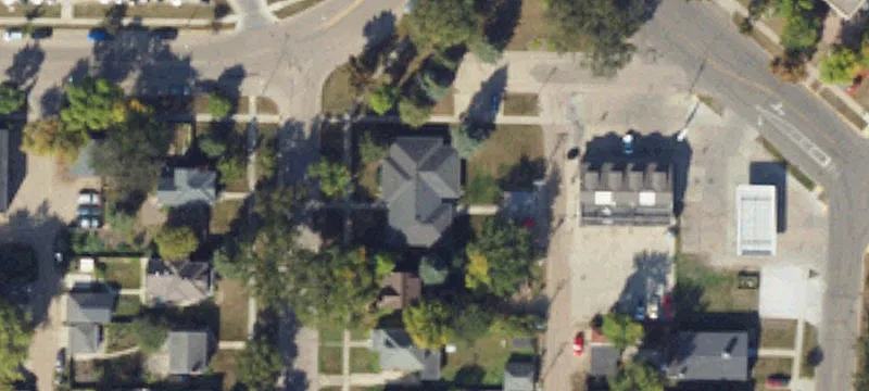 101 Chestnut St