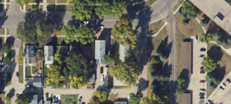 1009 University Ave