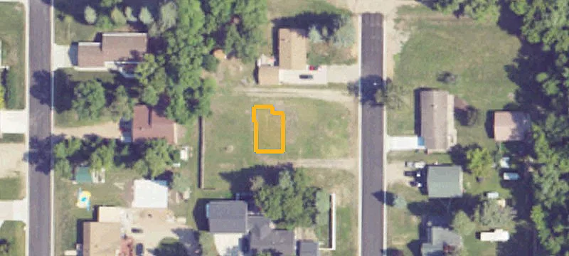 908 Booth Ave
