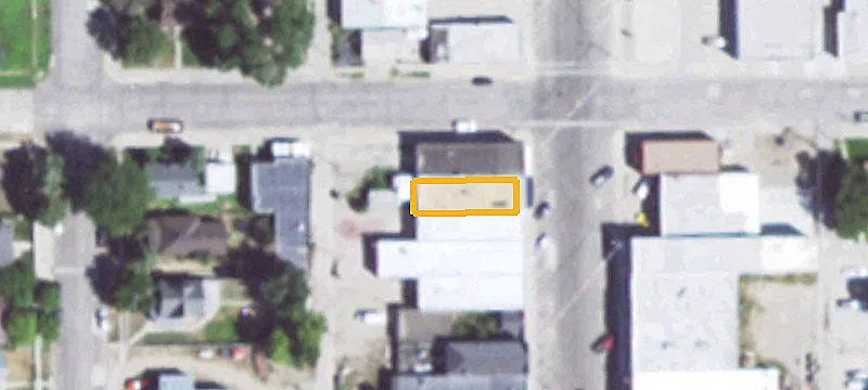 1362 Ctr Ave