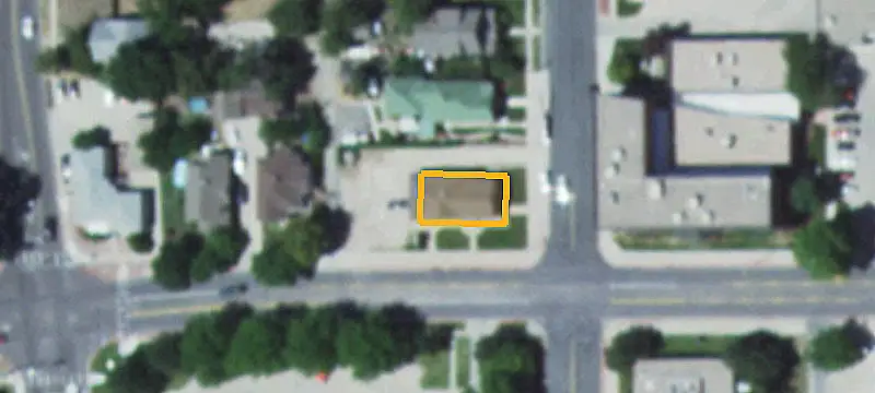 2002 Ave A A