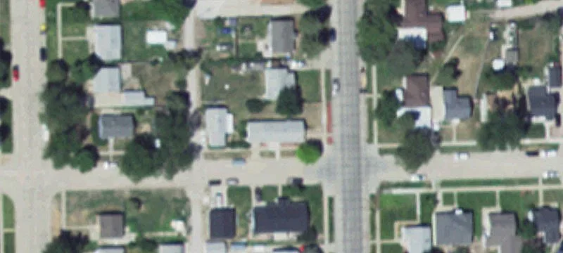 1104 Emerson Ave