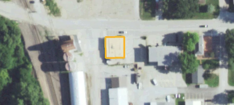 4101 Main St