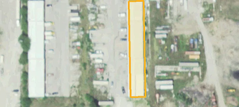 21827 R And R Rd