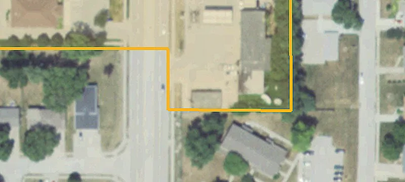 602 Hwy 6th 6