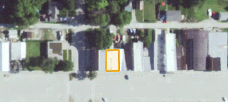 122 Main St