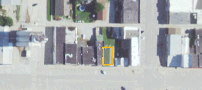 128 5th St