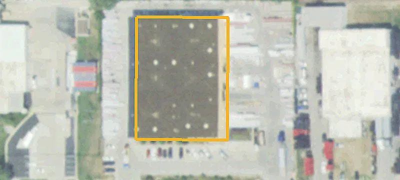 10000 J St
