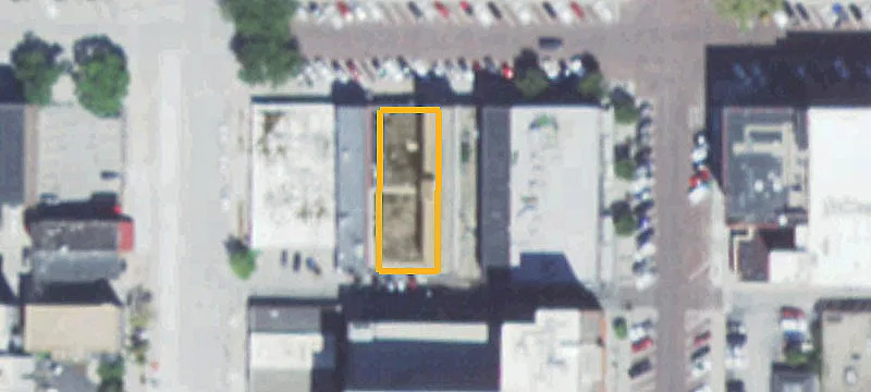 1211 Howard St