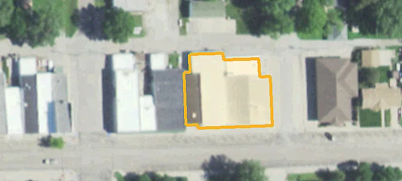 202 2nd St