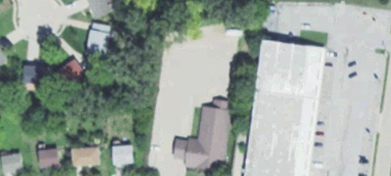 2612 Bryan Ave