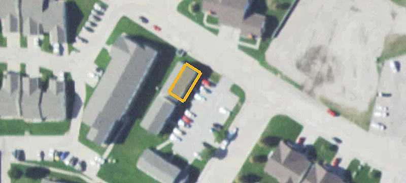 2660 Carleton Ave