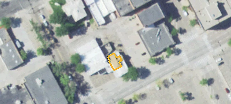 310 1st St