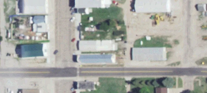106 Commercial St