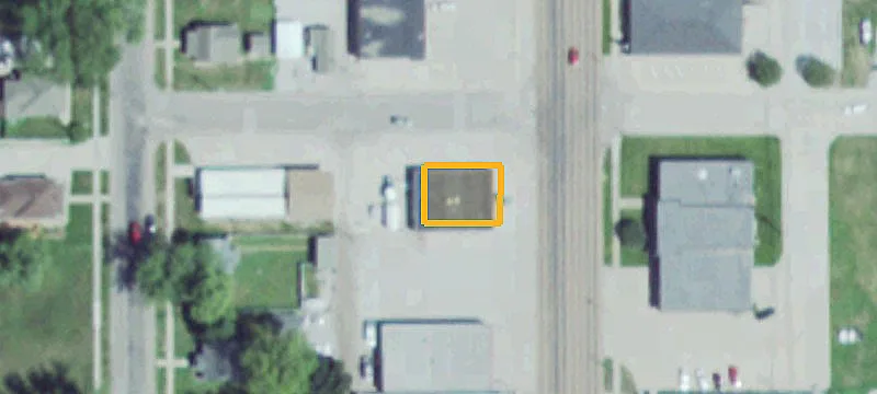 104 Lincoln Ave