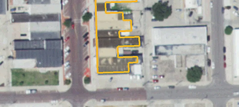 207 Box Butte Ave