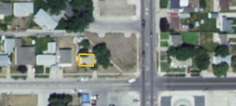 1302 Ave I I