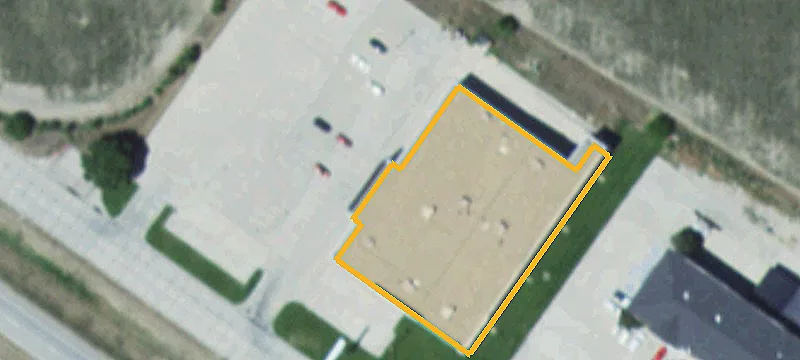1711 Frontage Rd