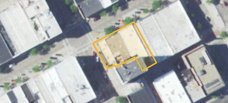 121 3rd St