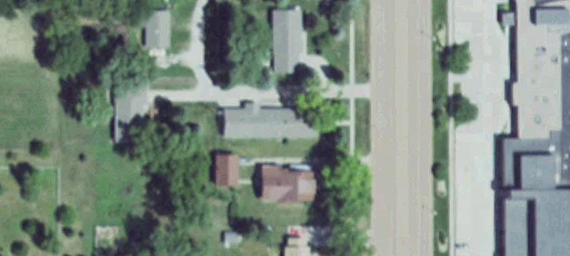 2211 Lincoln Ave