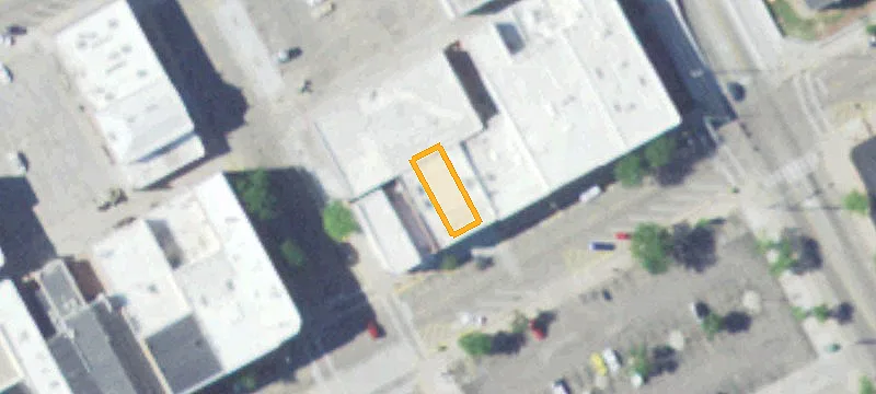 106 3rd St
