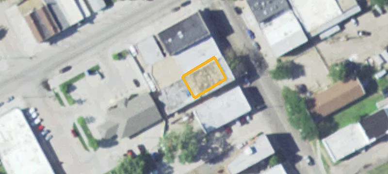 376 Walnut St