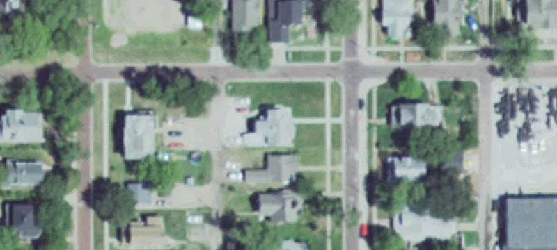 927 Platte Ave