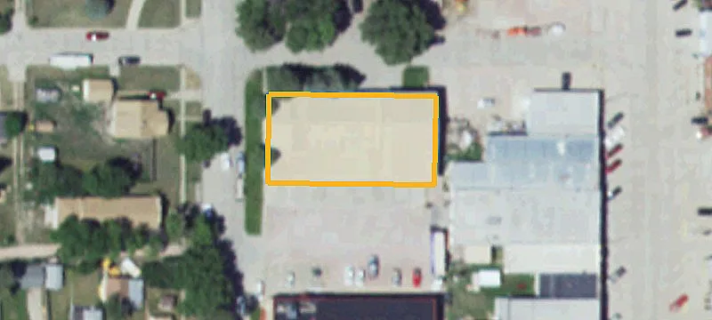 817 Laramie Ave