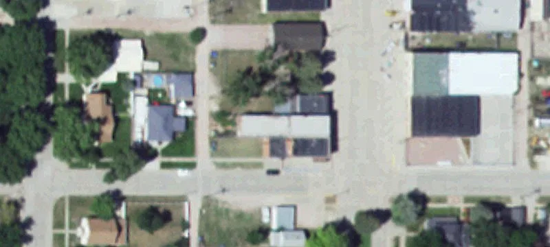 702 Box Butte Ave