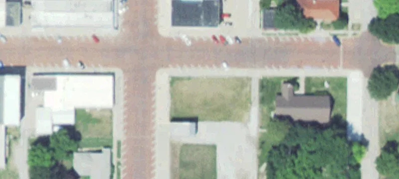 202 Maple St