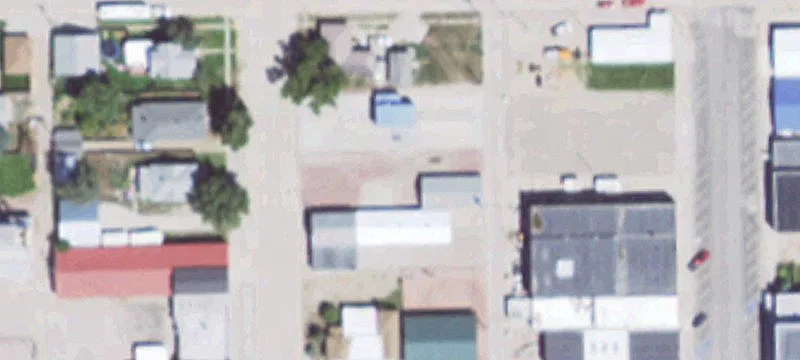 207 Adams Ave