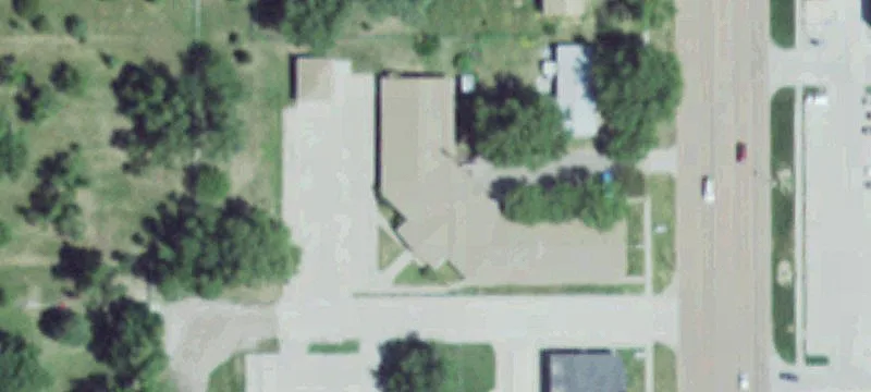 2101 Lincoln Ave