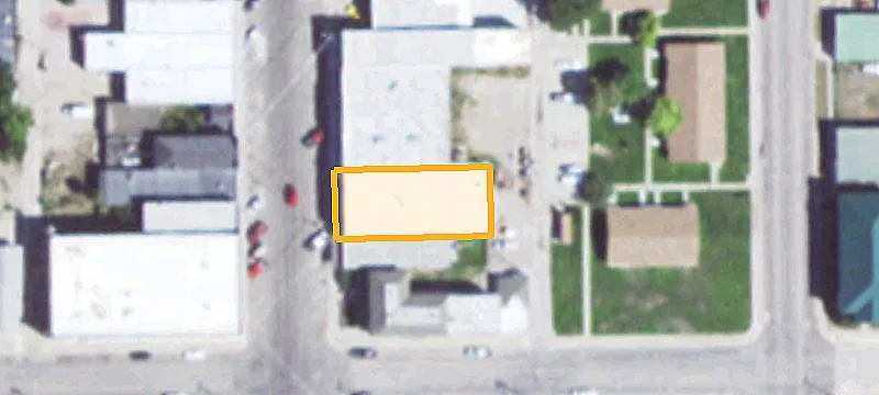1333 Ctr Ave