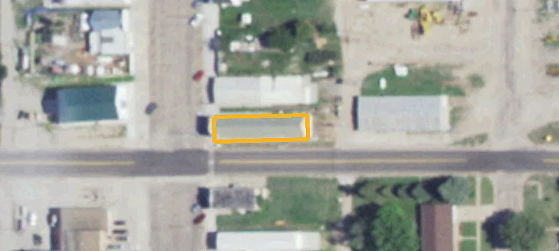 102 Commercial St