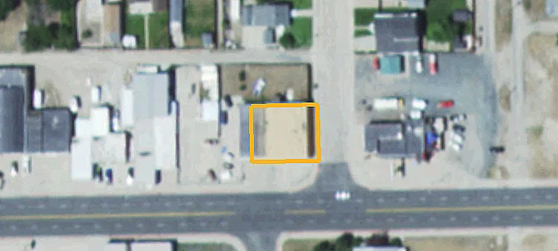 1127 Overland