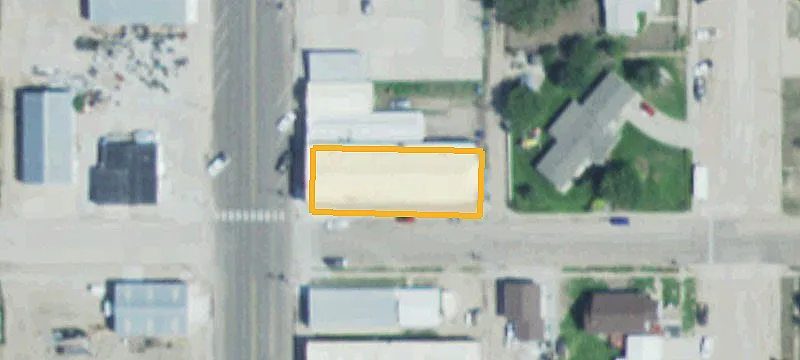 302 Main St