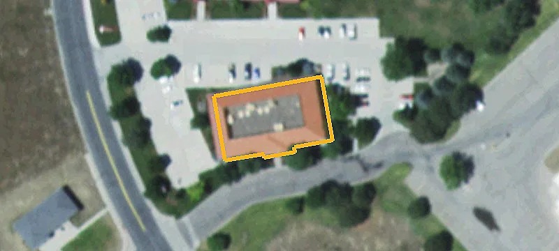 2407 Cir Dr
