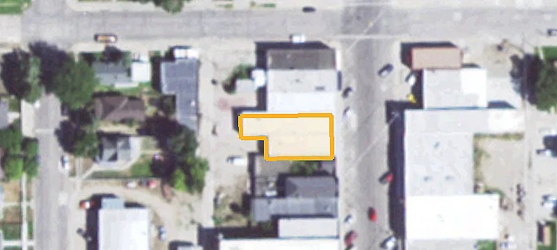 1350 Ctr Ave