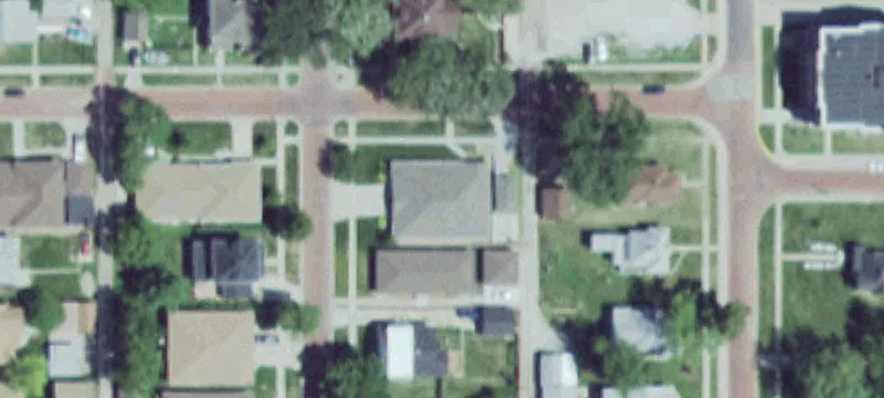 728 Iowa Ave