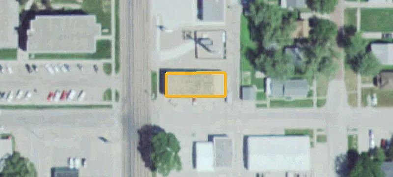 202 Lincoln Ave